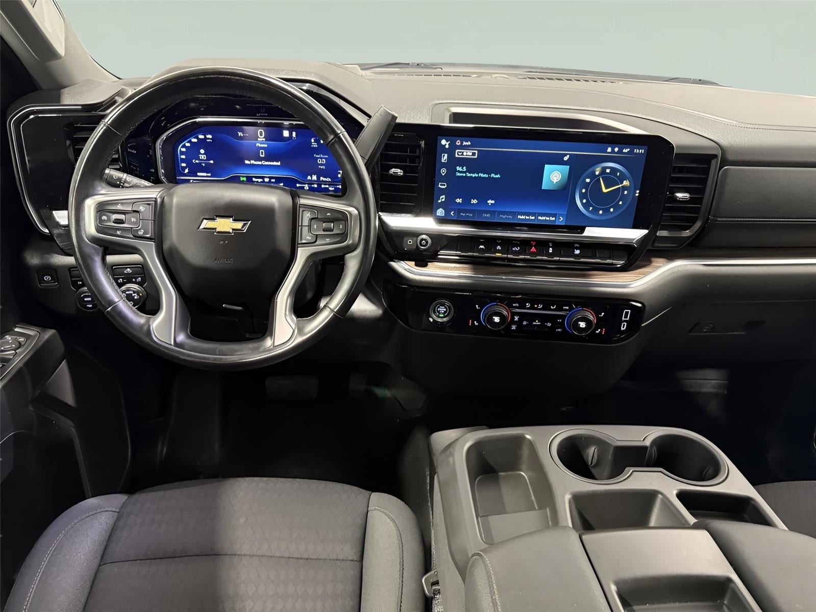 2023 Chevrolet Silverado 1500 4WD Double Cab Standard Bed LT with 2FT