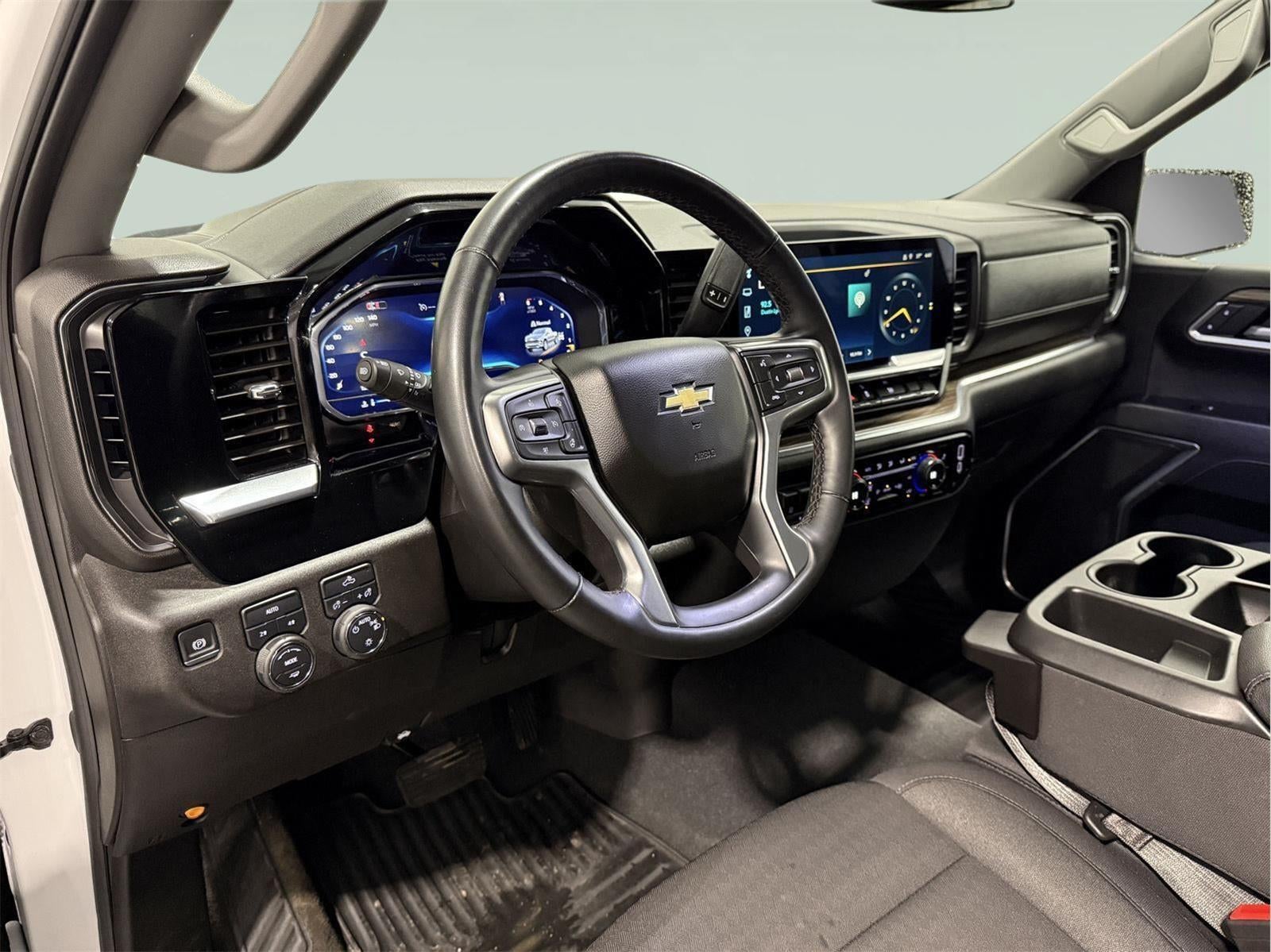 2025 Chevrolet Silverado 1500 4WD LT