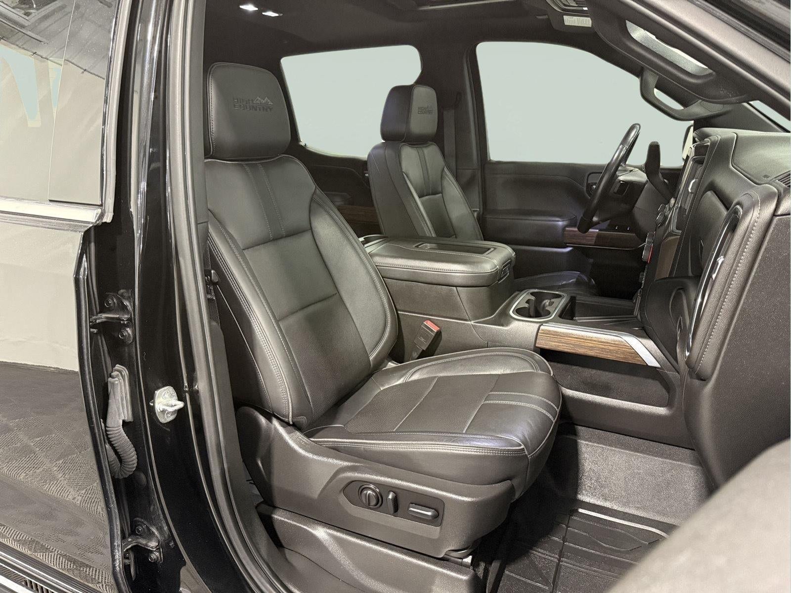 2022 Chevrolet Silverado 1500 LTD High Country