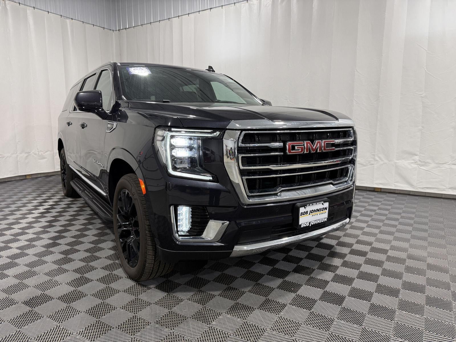 2023 GMC Yukon XL SLT