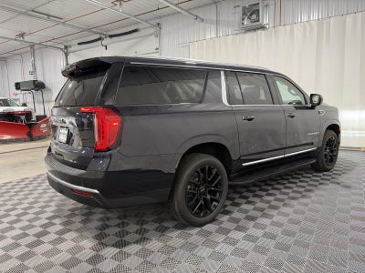 2023 GMC Yukon XL SLT