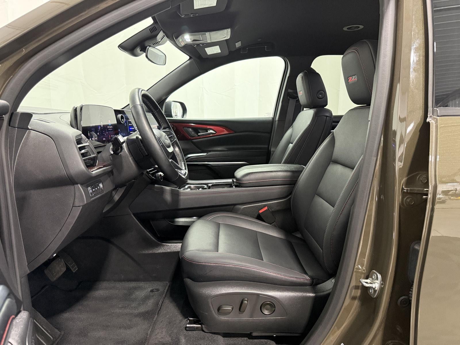2025 Chevrolet Traverse AWD Z71