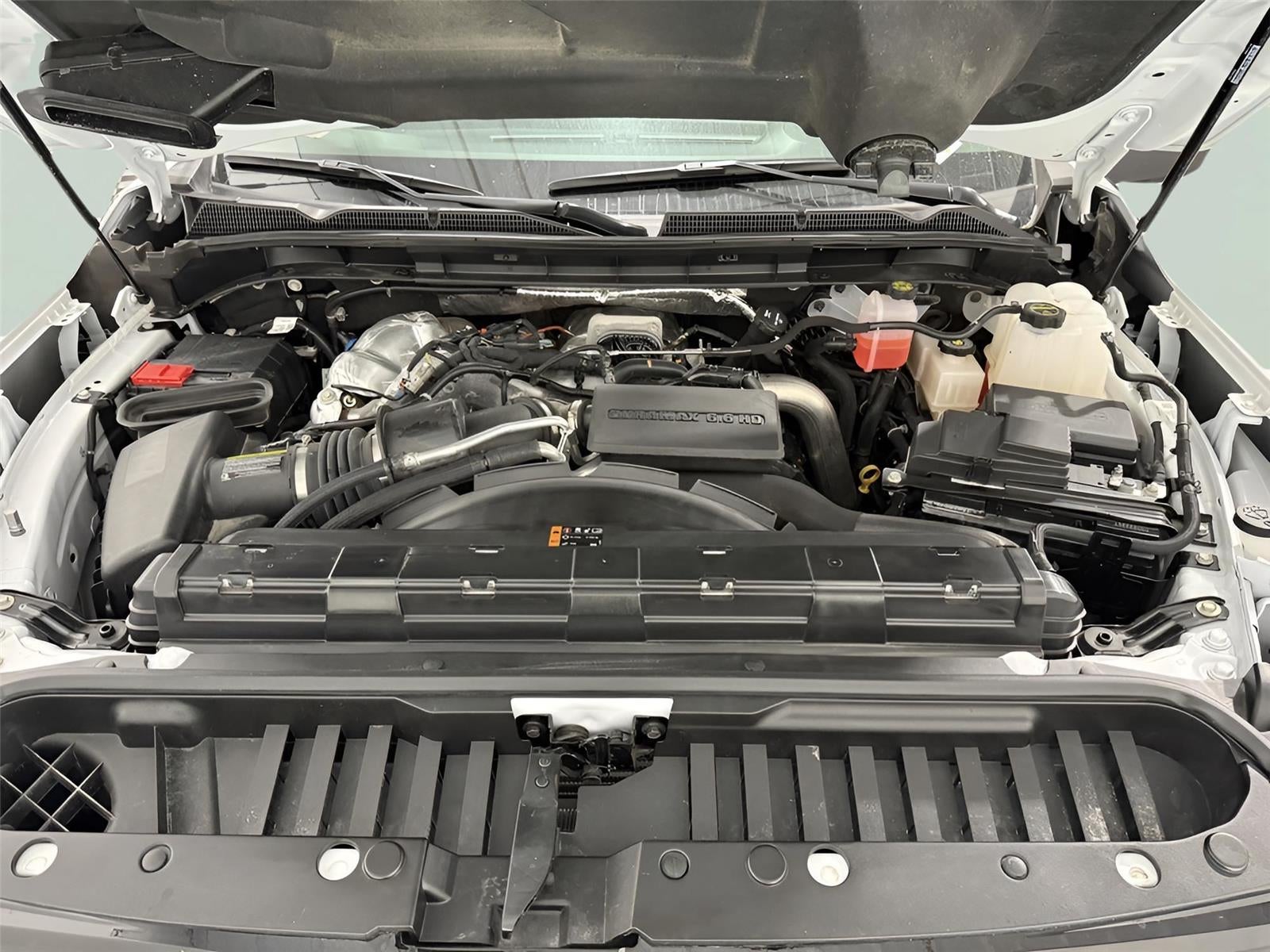 2025 GMC Sierra 2500HD 4WD Crew Cab Standard Bed AT4