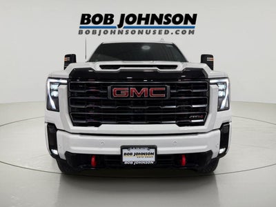 2025 GMC Sierra 2500HD 4WD Crew Cab Standard Bed AT4