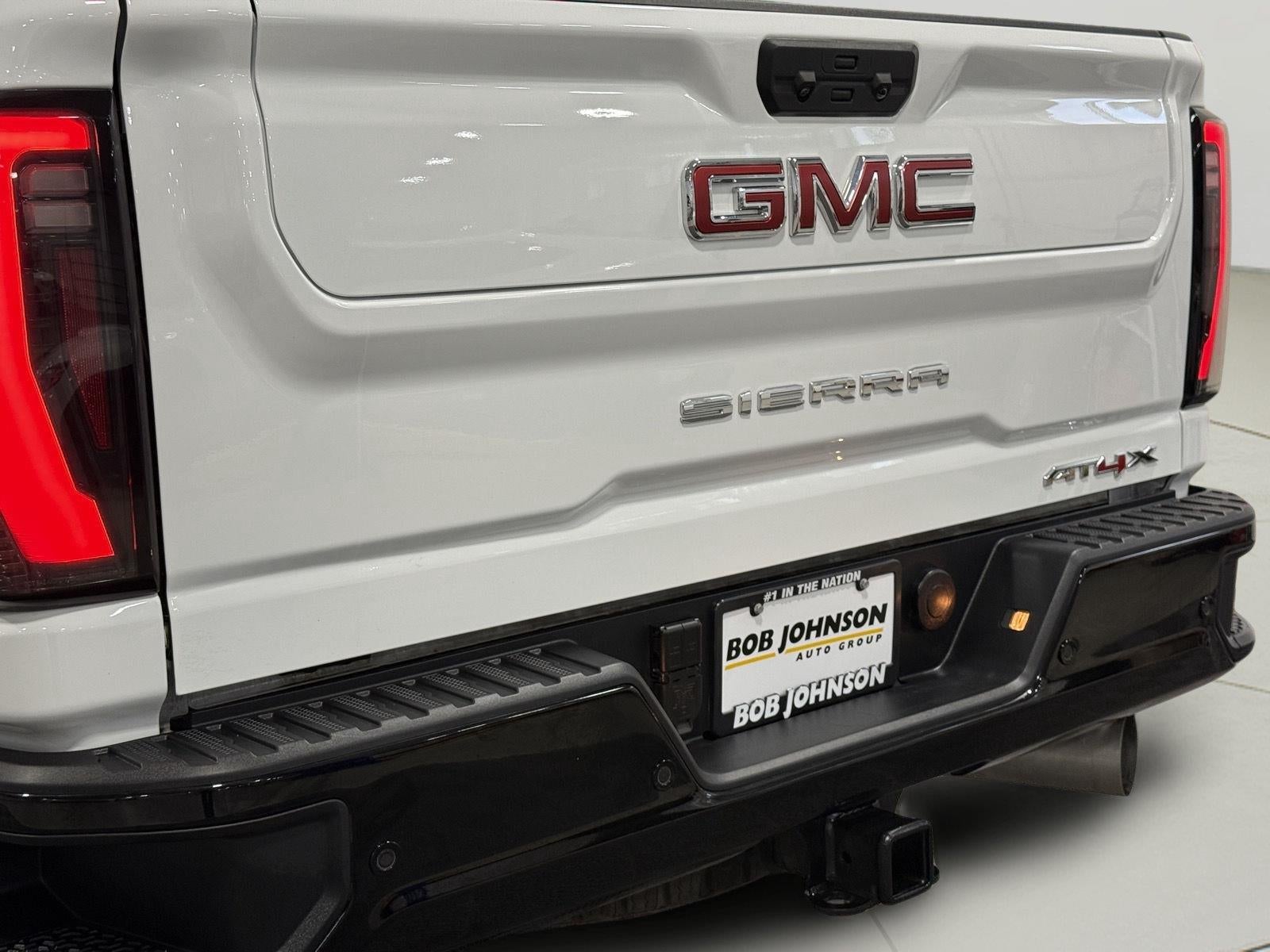 2025 GMC Sierra 2500HD Crew Cab, Standard Bed, AT4X, 4WD