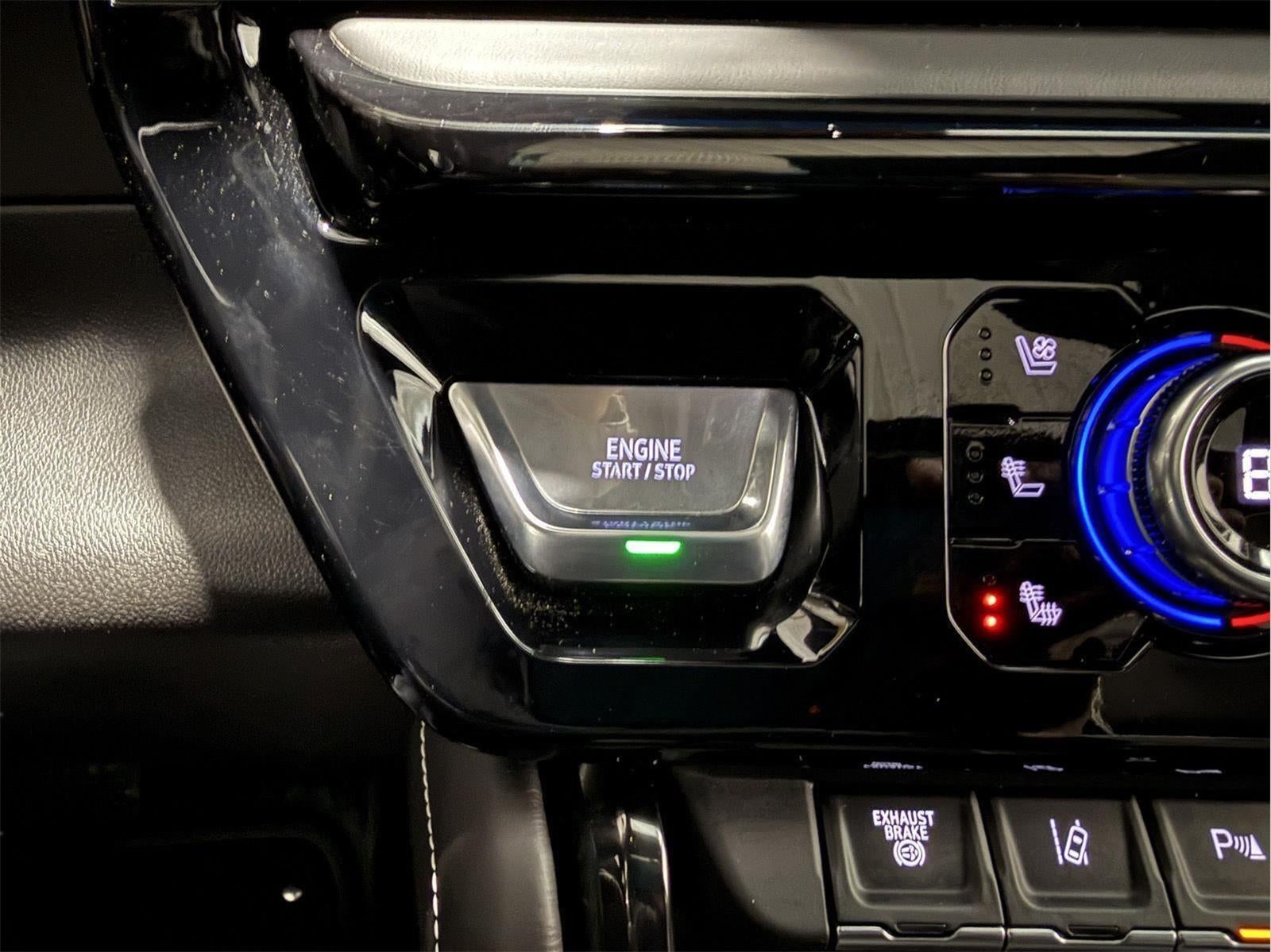 2025 GMC Sierra 2500HD AT4X