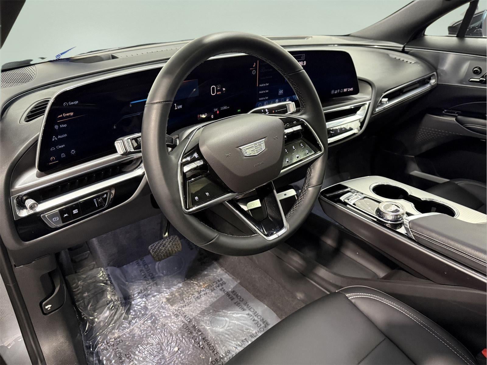 2024 Cadillac LYRIQ Tech RWD