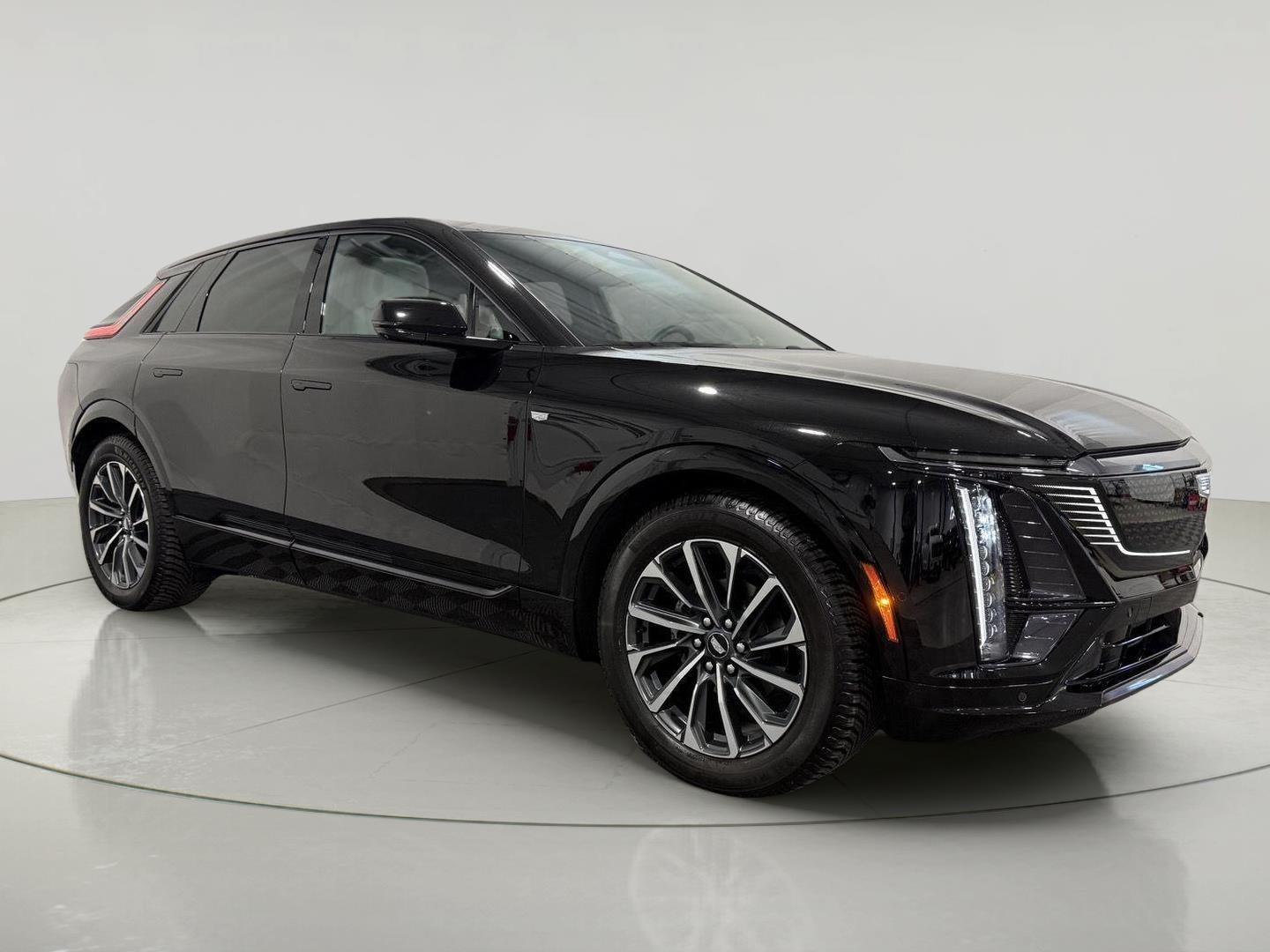 2024 Cadillac Lyriq Sport