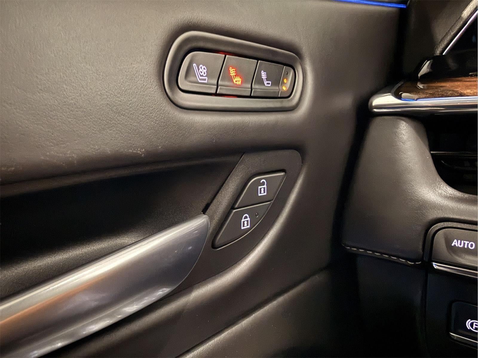 2023 Cadillac Escalade 4WD Sport Platinum