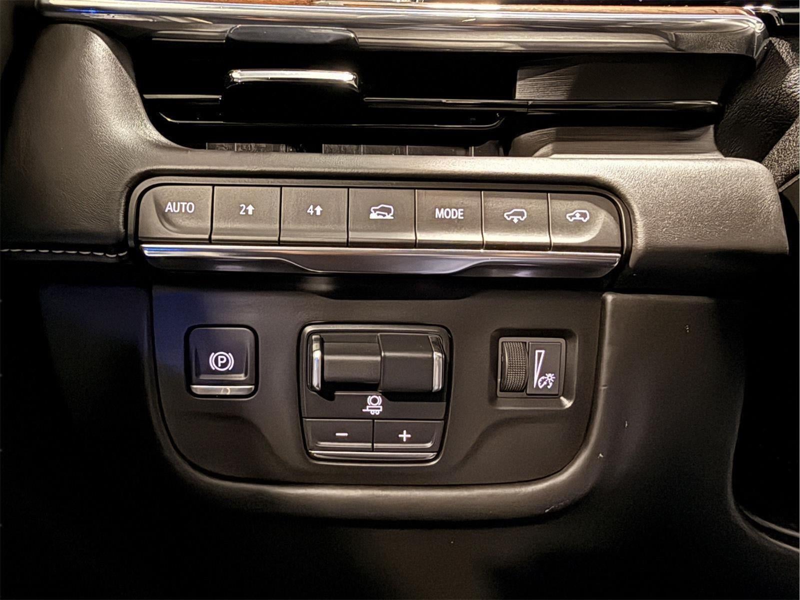 2023 Cadillac Escalade 4WD Sport Platinum