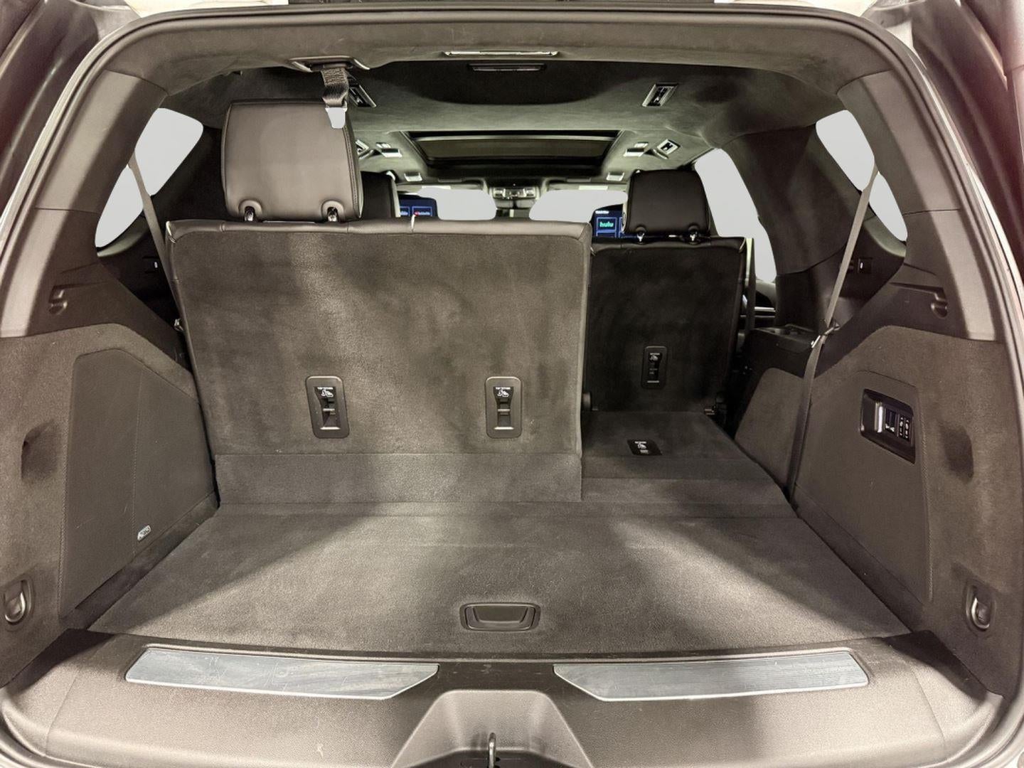 2023 Cadillac Escalade 4WD Sport Platinum