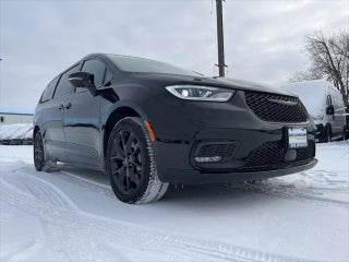2024 Chrysler Pacifica Limited AWD
