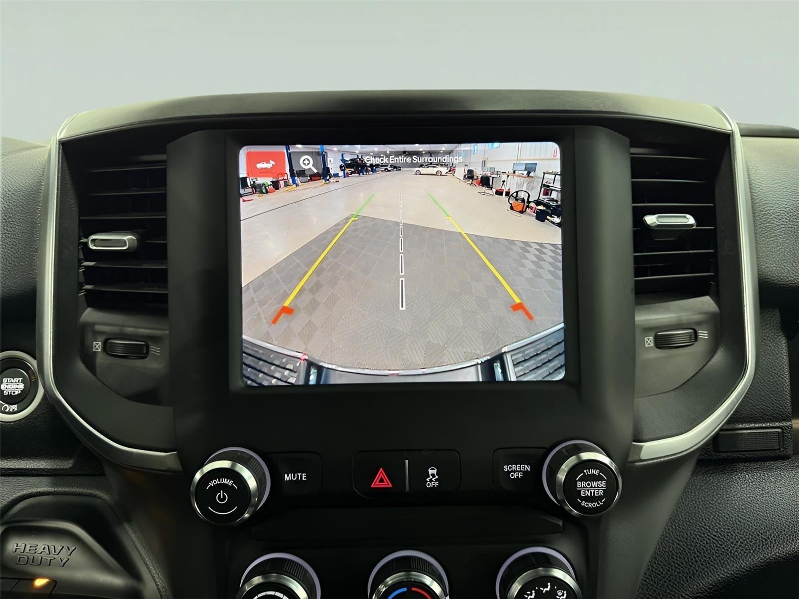 2024 RAM 3500 Big Horn Crew Cab 4x4 8' Box