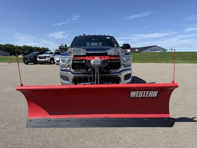 2021 RAM 2500 Tradesman Crew Cab 4x4 6'4' Box