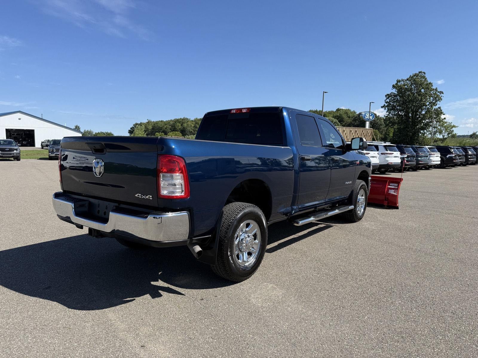 2021 RAM 2500 Tradesman Crew Cab 4x4 6'4' Box