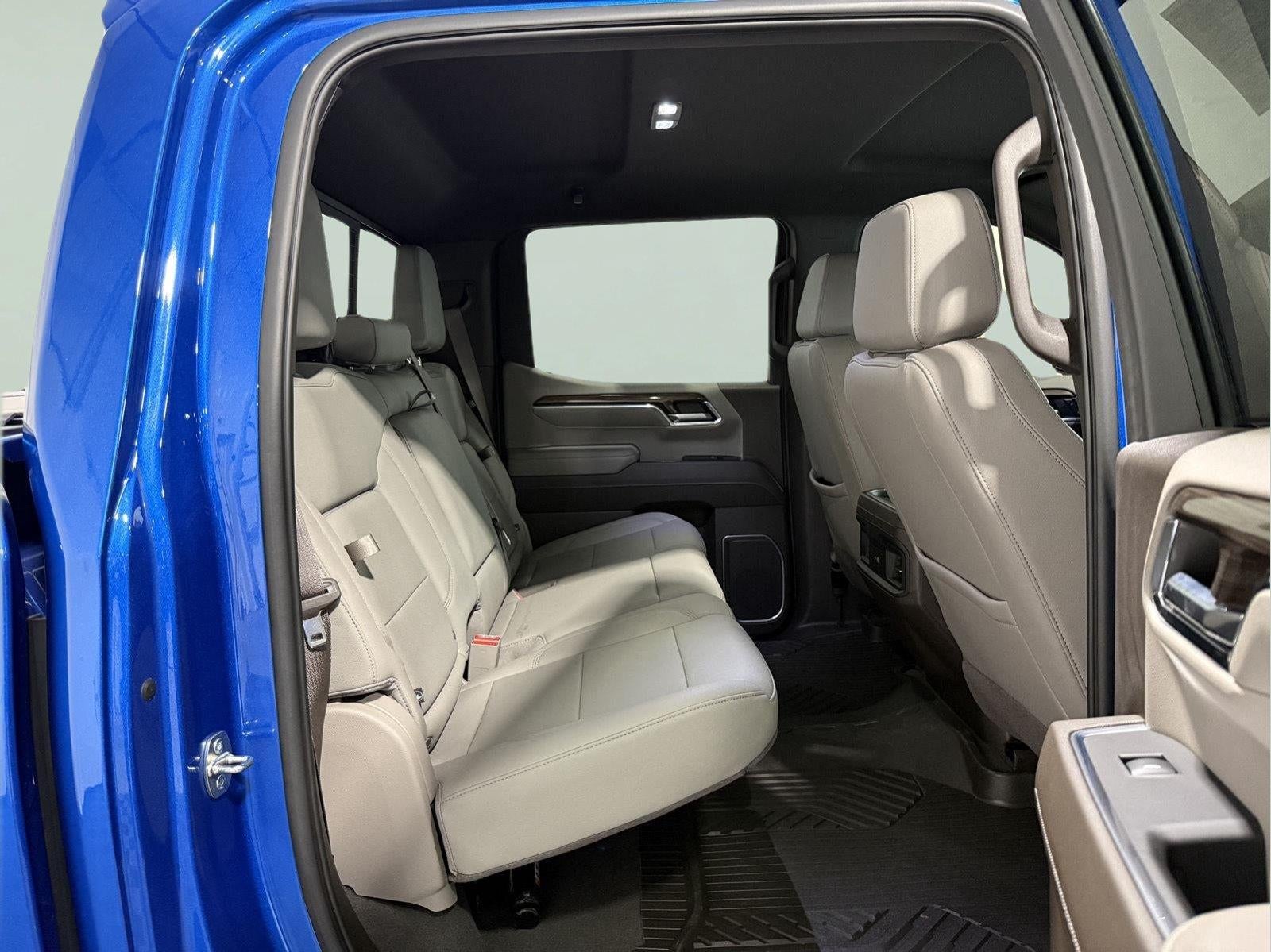 2022 Chevrolet Silverado 1500 4WD Crew Cab Short Bed LT Trail Boss