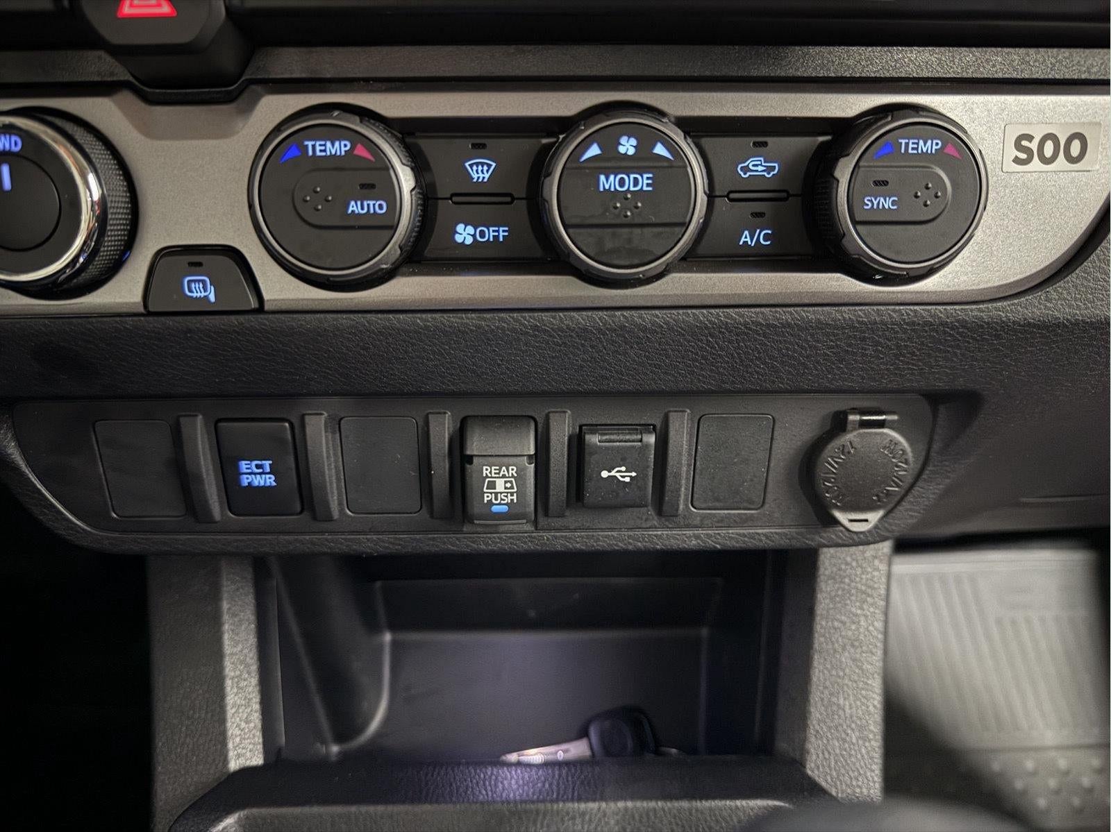 2023 Toyota Tacoma SR5 V6