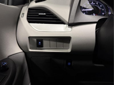 2020 Toyota Sienna LE