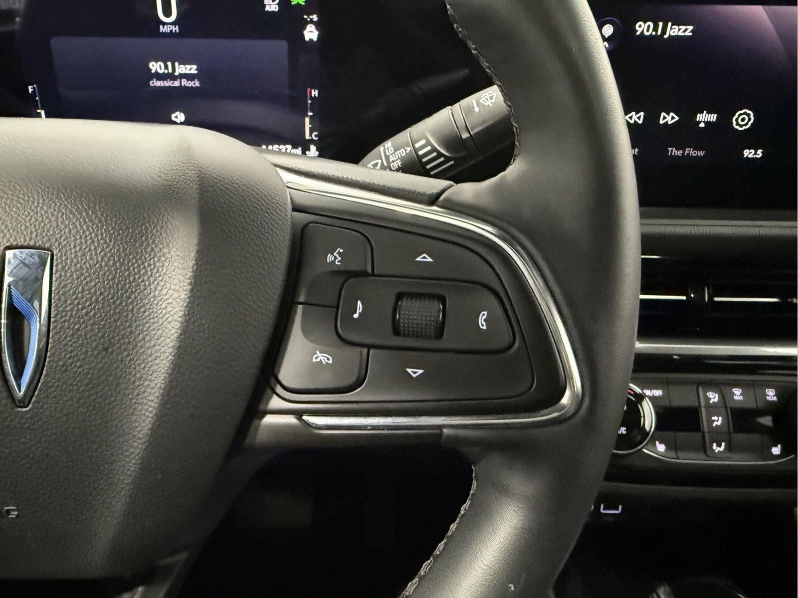 2024 Buick Envista Sport Touring FWD
