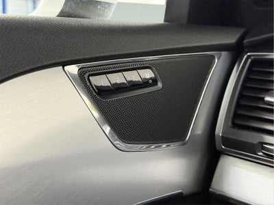 2018 Volvo XC90 T6 Momentum