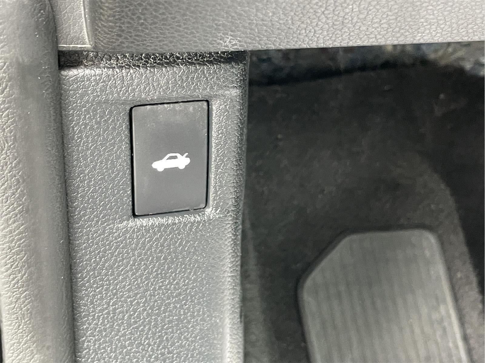 2023 Honda Accord Sedan LX