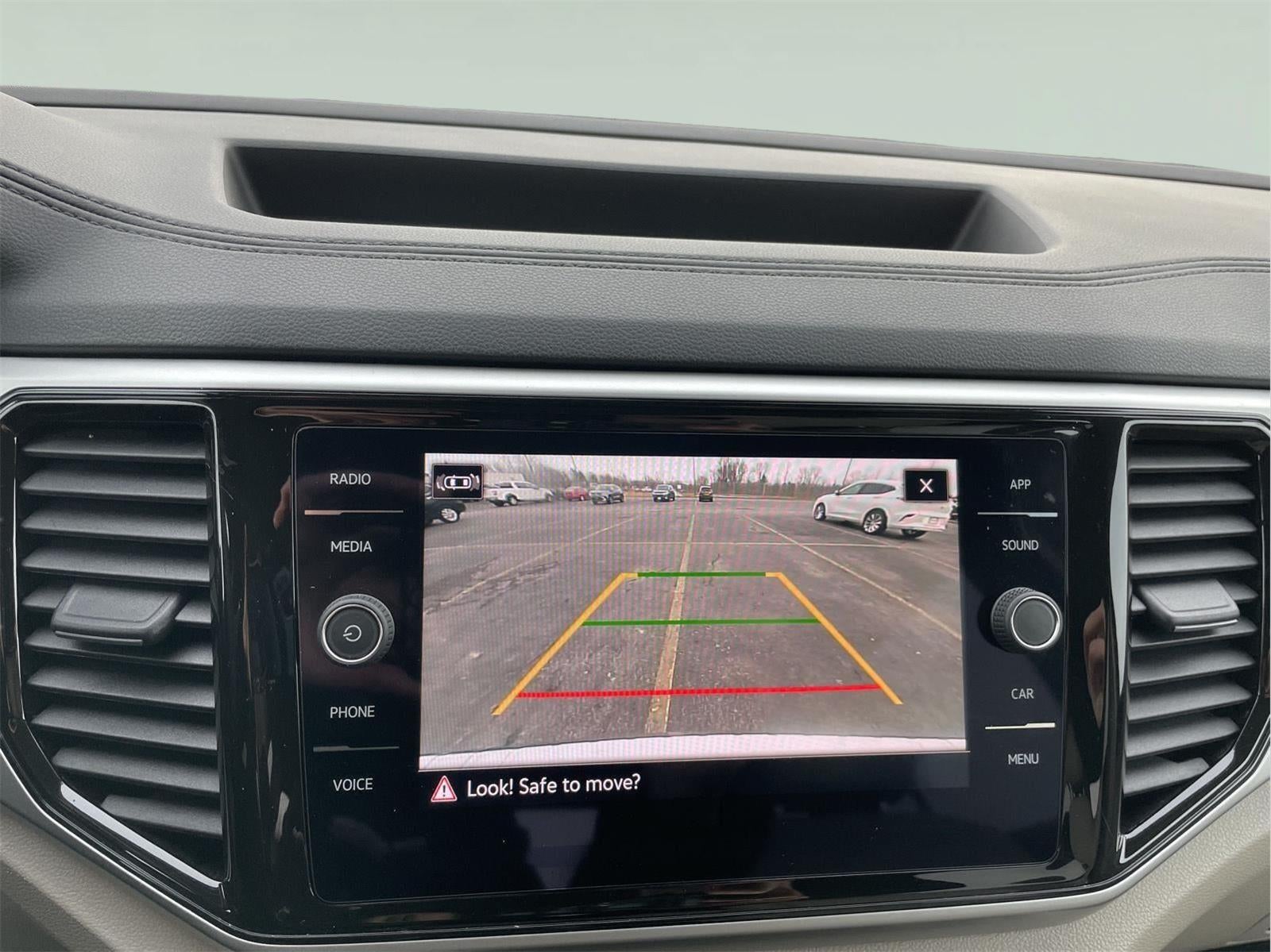 2023 Volkswagen Atlas 3.6L V6 SE w/Technology