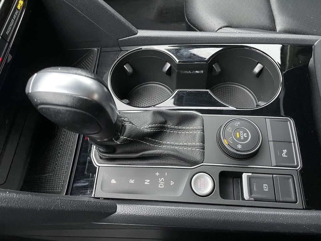 2022 Volkswagen Atlas 3.6L V6 SEL R-Line Black