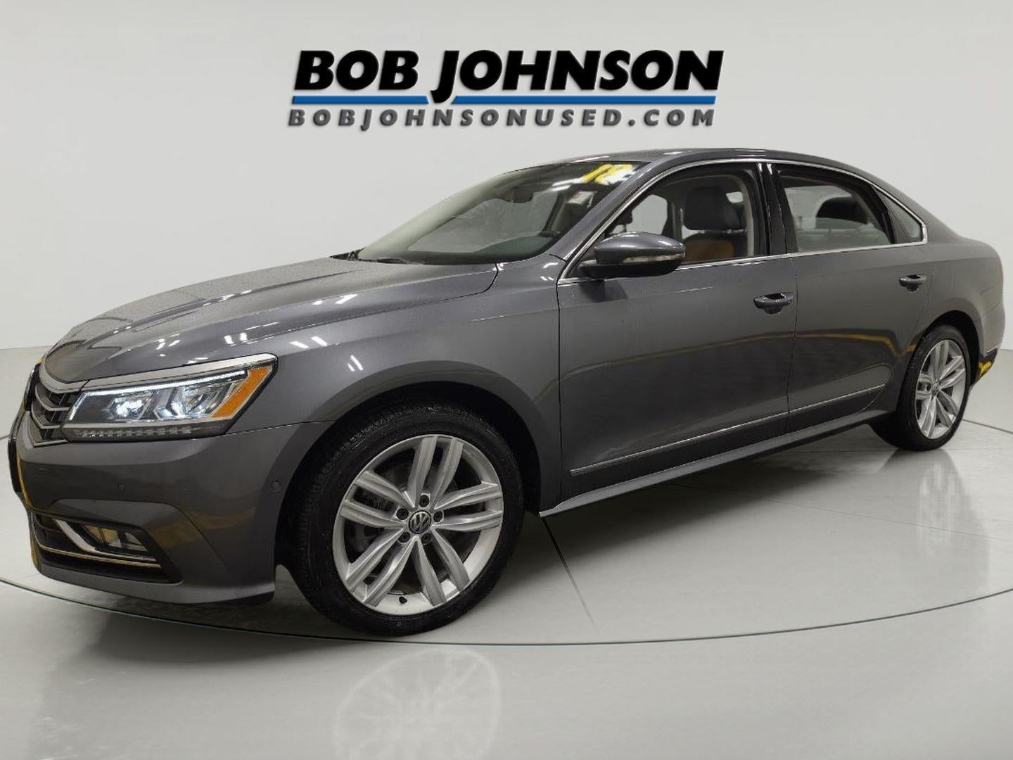 2018 Volkswagen Passat 2.0T SEL Premium