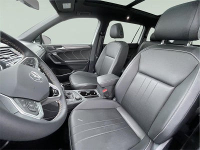 2023 Volkswagen Tiguan SE R-Line Black