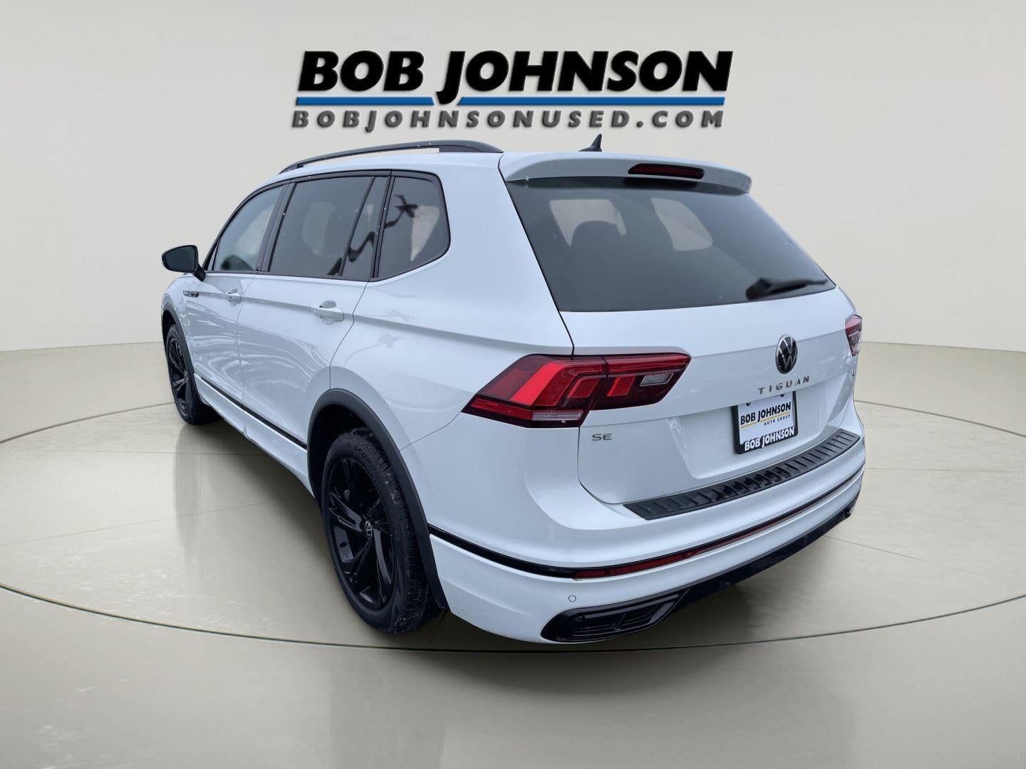 2023 Volkswagen Tiguan SE R-Line Black