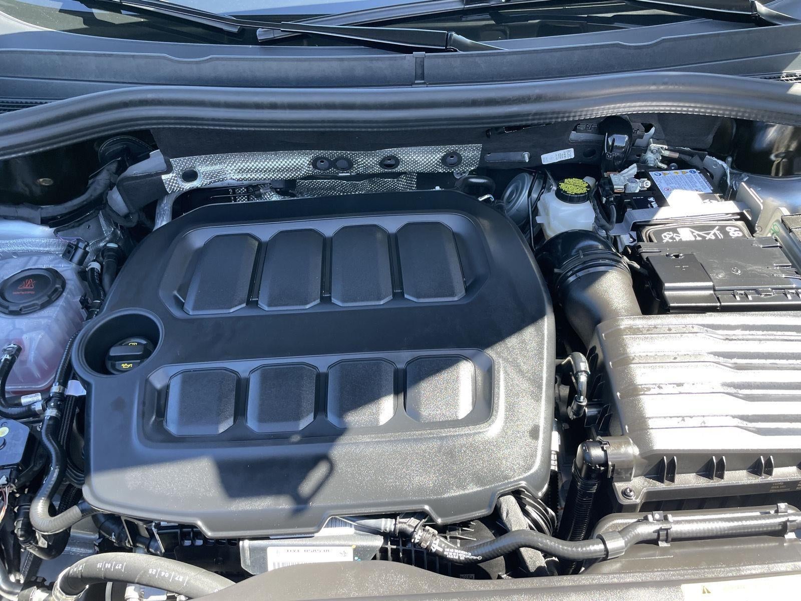2025 Volkswagen Tiguan SE