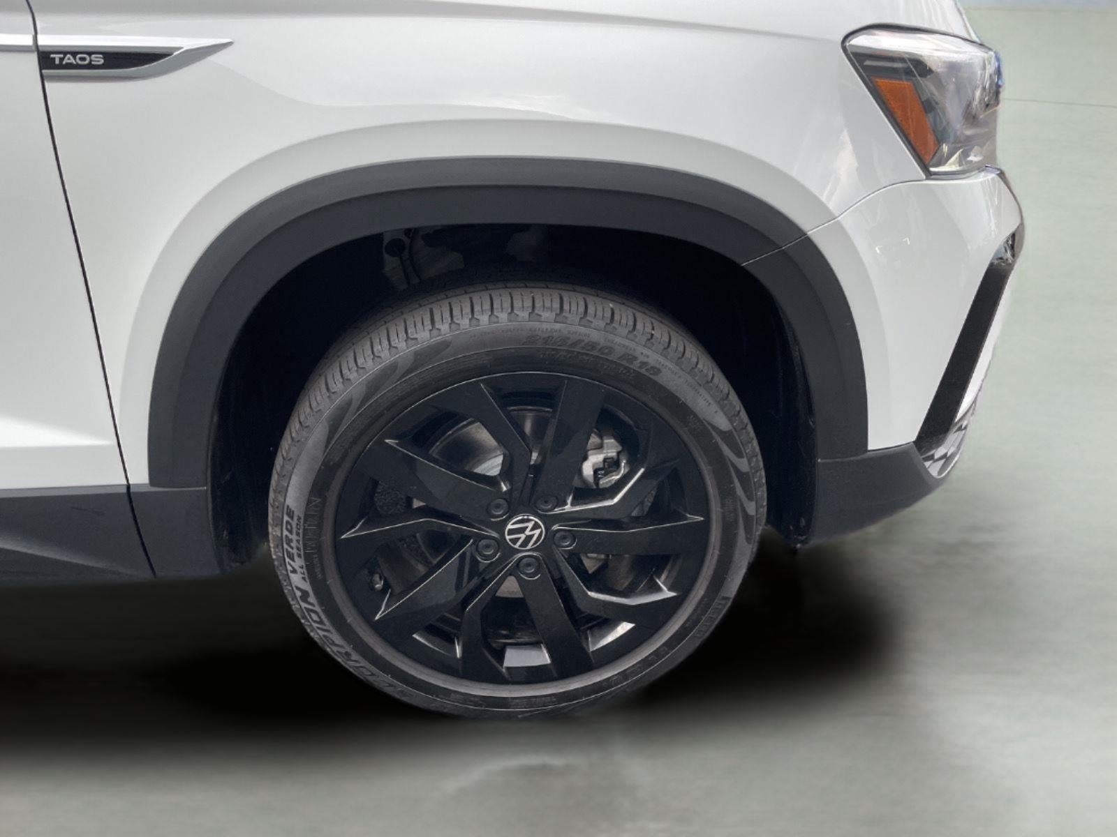 2023 Volkswagen Taos SE