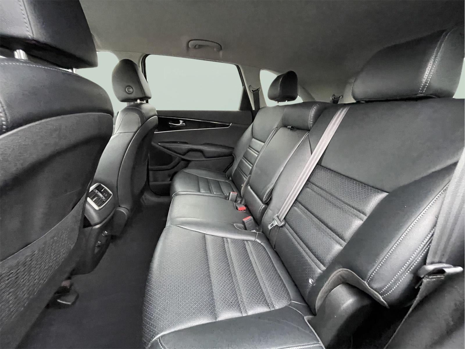 2019 Kia Sorento EX V6