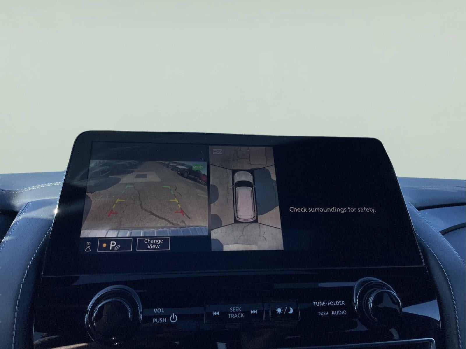 2023 INFINITI QX80 SENSORY