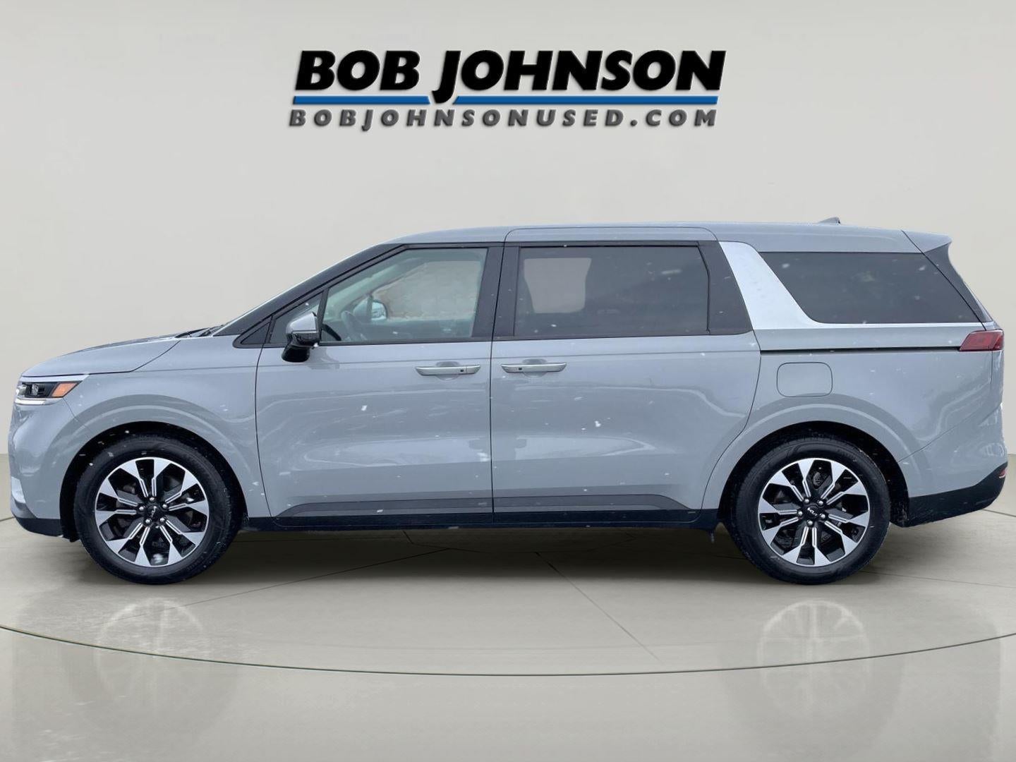 2023 Kia Carnival EX