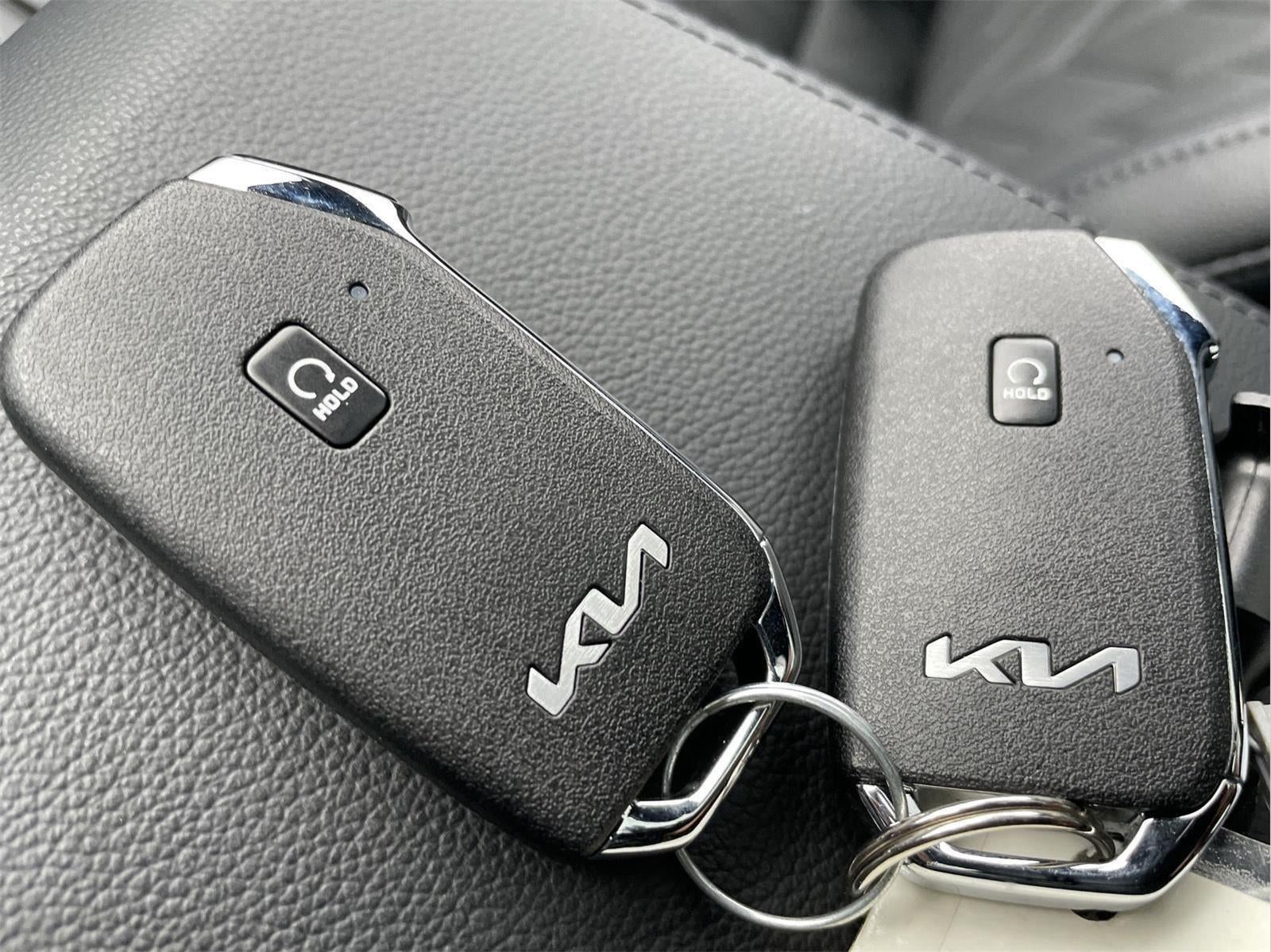 2025 Kia Sportage Plug-In Hybrid X-Line