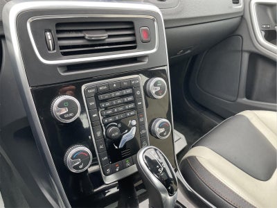 2017 Volvo S60 Cross Country SEDAN