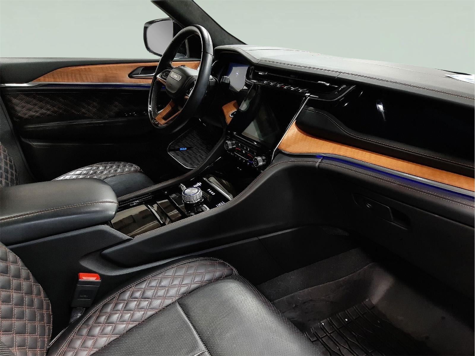 2023 Jeep Grand Cherokee Summit Reserve