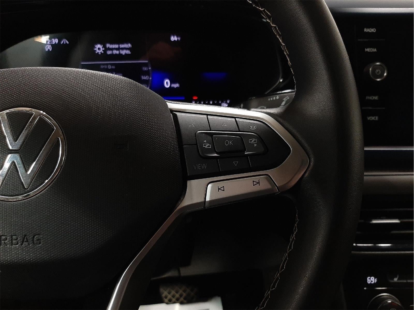 2024 Volkswagen Taos SE